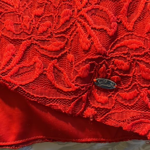 Guess dress - Picture 2 of 3